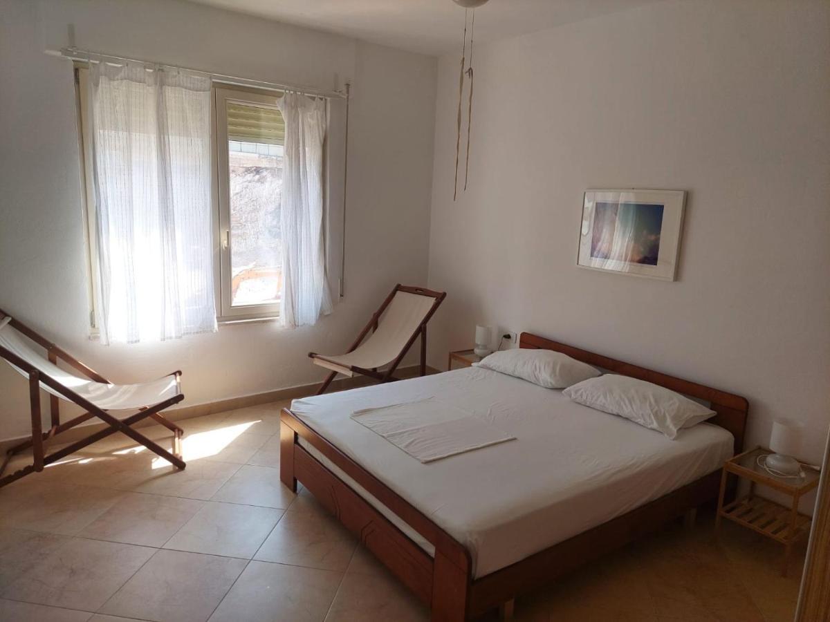 Ilir Apartament *